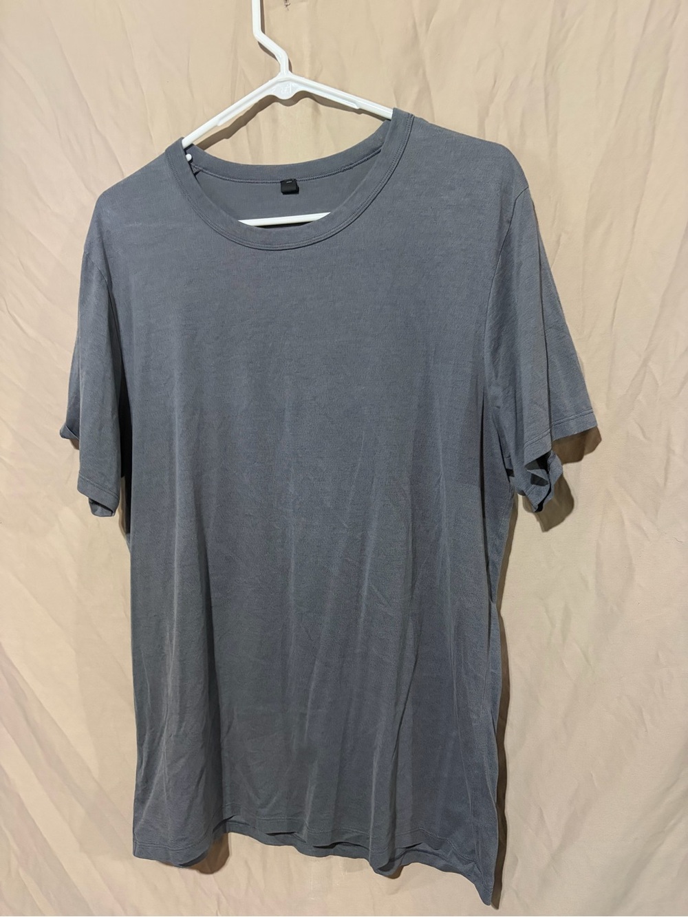 Lululemon T-shirt
